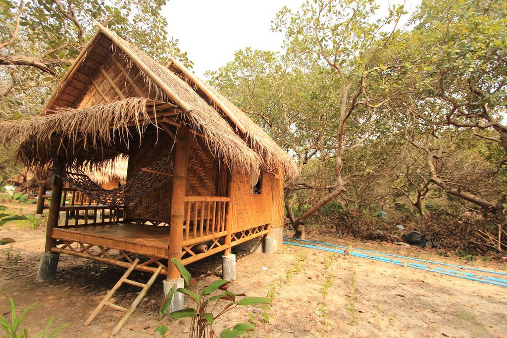 Chalee Tropicana Bungalow Koh Phayam Zimmer foto